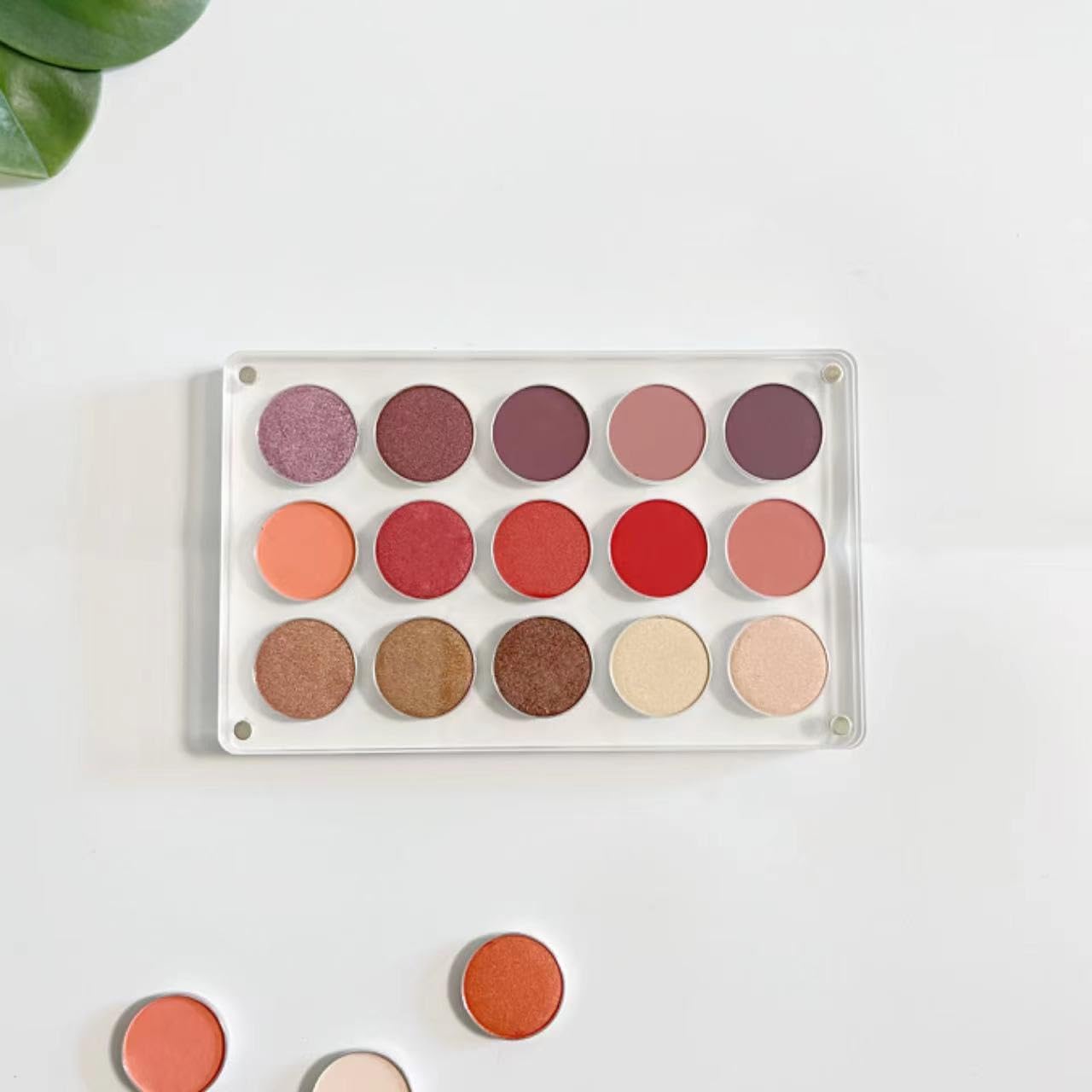 New EMPTY Magnetic Eyeshadow Palette DIY Acrylic All Transparent Elegant Eye Shadow Makeup Palette 26mm*15 holes