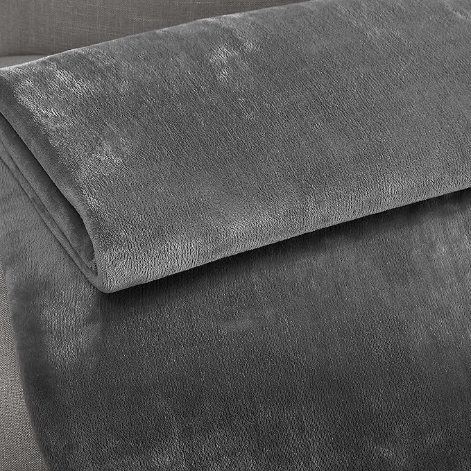 Calvin Klein - King Blanket, Super Soft Plush Bedding, Luxury Bed Blanket, Oeko-Tex Certified (Modern Reversible Solid Grey, King)